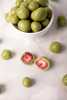 Лесная клубника в мятном шоколаде 64гр ПЭТ банка ДБС 